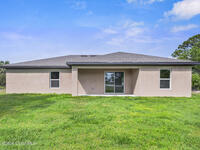 1422 Van Dyke Avenue