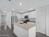 1422 Van Dyke Avenue