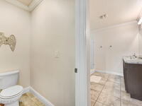 910 Swiss Pointe Lane