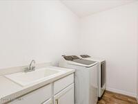 1212 Canfield Circle