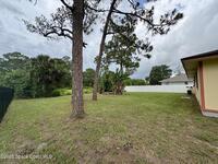 322 Ixora Avenue