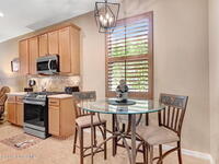 2263 Chinaberry Circle