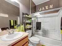 2263 Chinaberry Circle