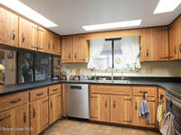 1387 Gleneagles Court
