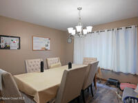 1387 Gleneagles Court