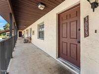 3093 Sir Hamilton Circle Unit #10