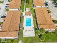 3093 Sir Hamilton Circle Unit #10