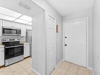 3093 Sir Hamilton Circle Unit #10