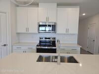 3286 Jupiter Boulevard Unit #13