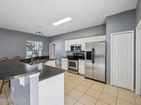 982 Colonial Avenue