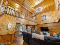 3373 Stratos Lane