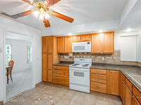 957 Waialae Circle