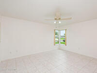 957 Waialae Circle