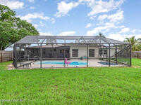957 Waialae Circle