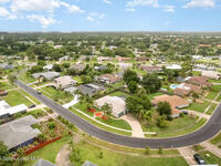 957 Waialae Circle