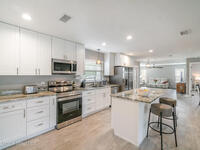 1237 Glenham Drive