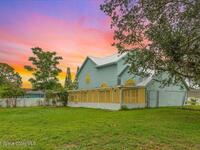 817 Seven Gables Circle