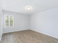 817 Seven Gables Circle