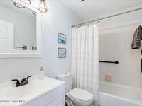 817 Seven Gables Circle