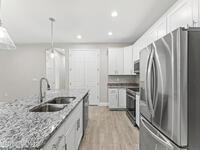 1427 Damon Road