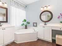 421 Gardendale Circle