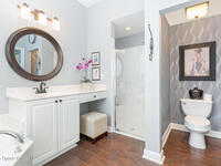 421 Gardendale Circle