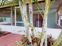 2178 Redwood Circle