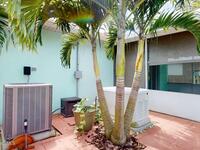 2178 Redwood Circle