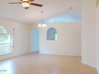 2178 Redwood Circle