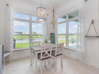 718 Lyndall Lane