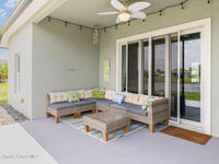 718 Lyndall Lane