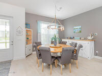 718 Lyndall Lane