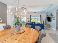 718 Lyndall Lane