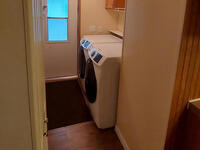 686 Sunrise Court