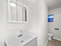 1421 Degroodt Road
