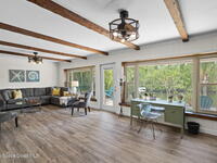 1021 Sunswept Road