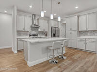 1841 Market Circle