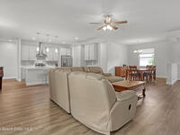 1841 Market Circle