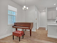 1841 Market Circle
