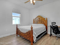 1841 Market Circle