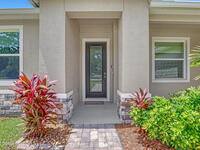 1841 Market Circle
