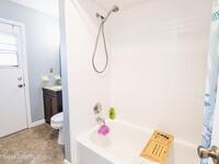 1139 Price Avenue