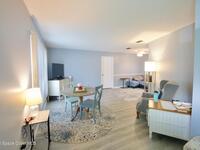1139 Price Avenue