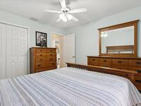 149 Hawthorne Lane