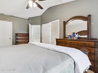 149 Hawthorne Lane