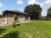 149 Hawthorne Lane