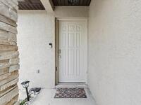 149 Hawthorne Lane