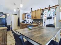817 Helm Avenue
