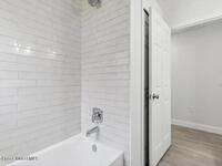466 Tunis Road