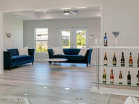 1401 Alberni Street